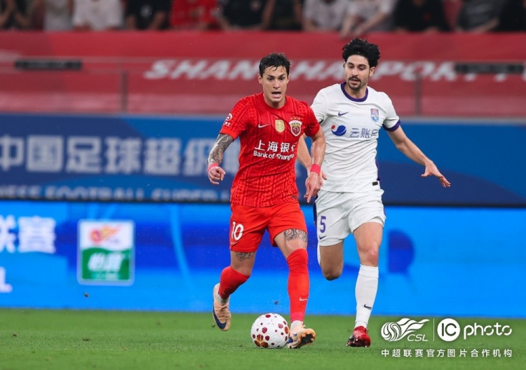 莱昂纳多破门难救主 海港主场1-1憾平津门虎 莱昂纳多破门难救主 海港主场1-1憾平津门虎