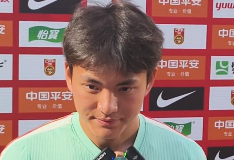 李昊:22岁入国足不算年轻,首秀未零封留憾 李昊:22岁入国足不算年轻,首秀未零封留憾